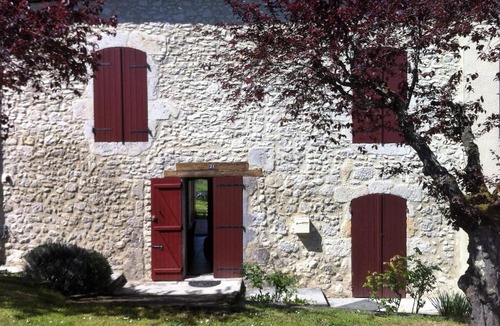 Gueyze House | Le Petite Grange Gite