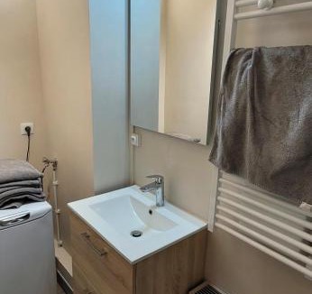 Auxerre Apartment | LE PHARE