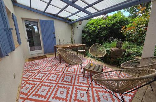 Saint-Marc-Jaumegarde Apartment | Le Phoenix de Sainte Victoire