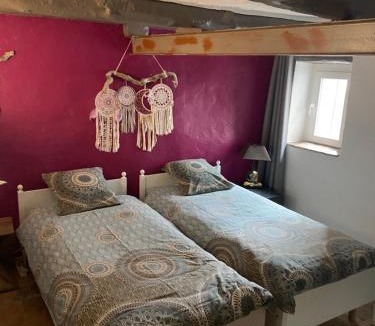 Roquesteron Bed & Breakfast | Le PHoenix