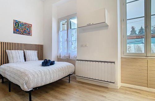 Voiron Apartment | Le Pianiste