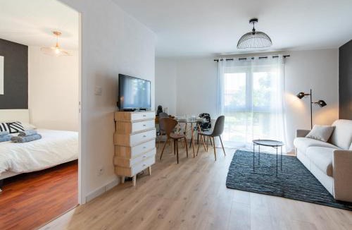 Saint-Genis-les-Ollieres Apartment | Le Piccandet