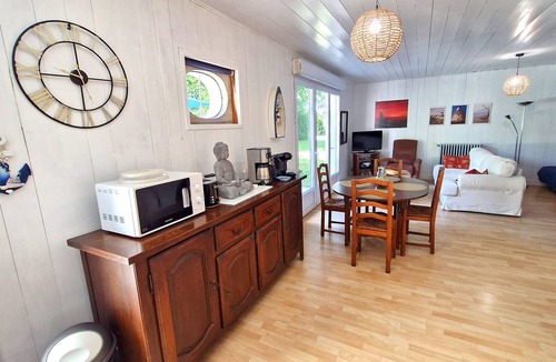 Grezac Apartment | Le Pied du chêne