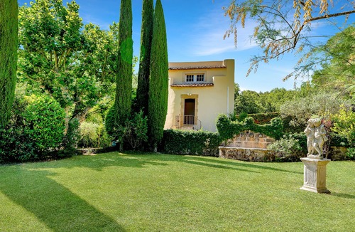 Le Puy-Sainte-Reparade House | Le Pigeonnier | Domaine Tour Campanets