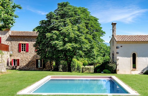 Le Puy-Sainte-Reparade House | Le Pigeonnier | Domaine Tour Campanets