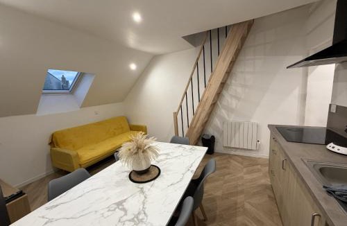 Ecommoy Apartment | Le Pigeon Voyageur Maison Reve Excellence