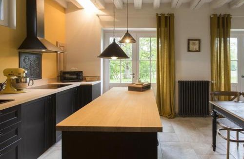 Rouvray House | Le Pigeonnier Colbert