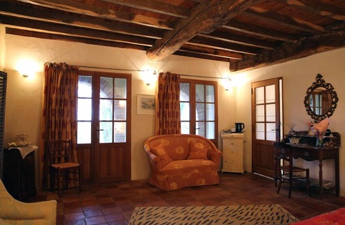 L'Isle-Jourdain Bed & Breakfast | Le Pigeonnier de Guerre