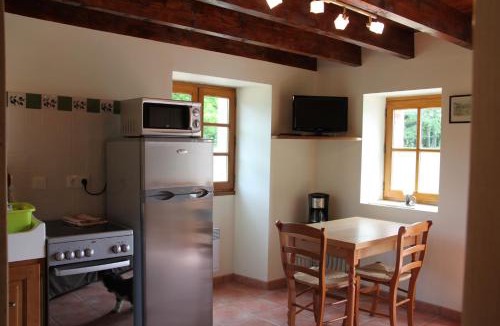 Saint-Gregoire House | Le Pigeonnier de Lacalm GÎTE