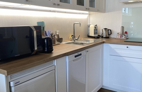 La Chaume Apartment | "Le Pin des Barges" confortable apartment with Ocean View