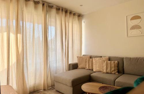 Le Couchant Apartment | Le Plein Soleil- Studio Piscine et Plage a 100m- La Grande Motte