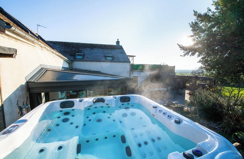 Donnemarie-Dontilly House | Le Plexus - 11 people - Relaxation & Zen- Sauna & Jaccuzi