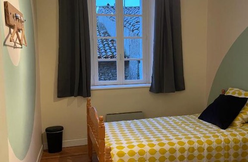 Alzonne House | Le Plo - Gîte en centre village