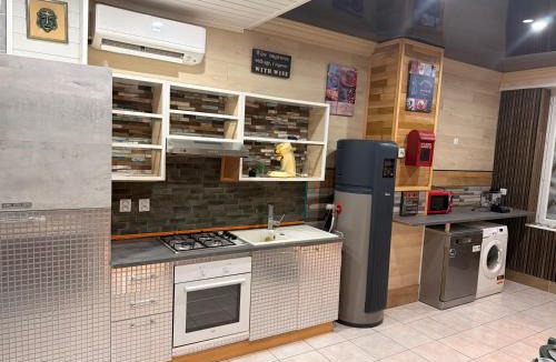 Marconne Villa | Le plume art de sophie