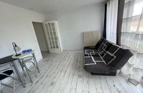 Centre Ville Rive Gauche Apartment | Le poète - appartement lumineux centre Rive Gauche - 148