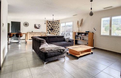 Ornaisons Villa | LE Point BE - Villa Avec Piscine Chauffée Pour 6 Personnes