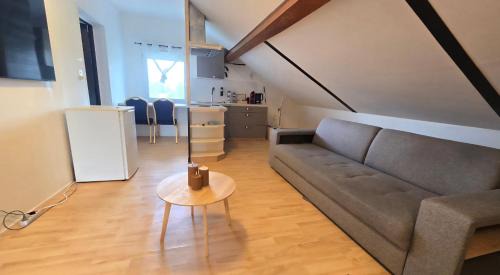 Norroy Apartment | Le Poirier M - Calme et proche centre équestre