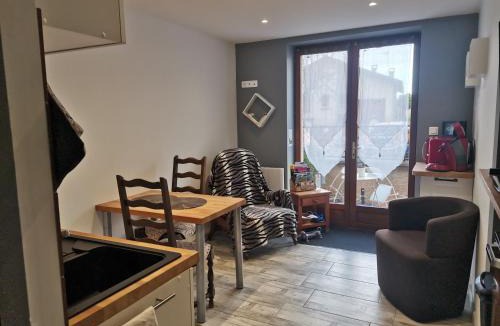 Pommiers Apartment | Le Pommiers