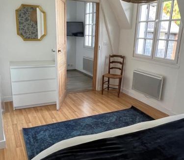 Pont-l'Eveque Apartment | Le Pons Episcopi