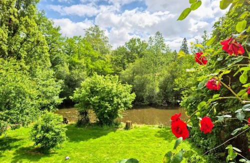 La Verrie House | Le Pont Bas bord de rivière proche Puy du Fou