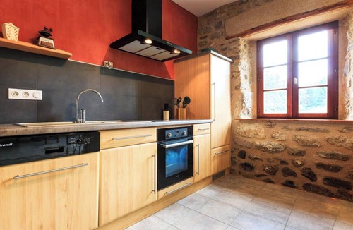 Sauvessanges House | Le Pont de Chaumat - Sauvessanges