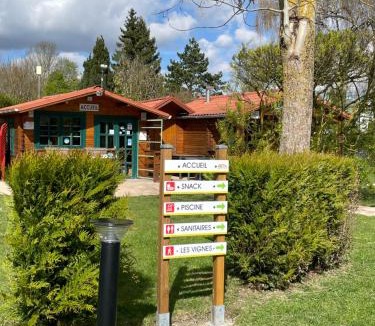 Chipilly Other | Le Pont Rouge & Les Vignes