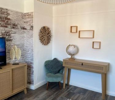 Calais City Center Apartment | Le port de calais