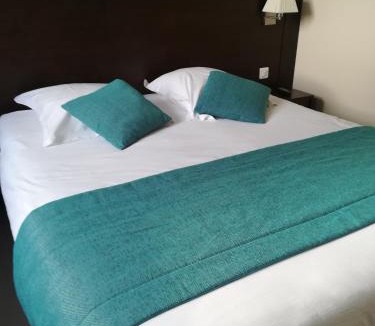 Decize Hotel | Le Port de Decize