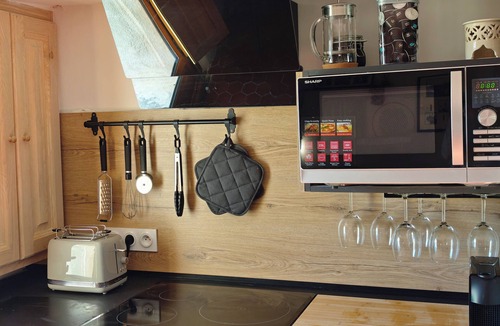 Villecroze House | Le Portail D'airain