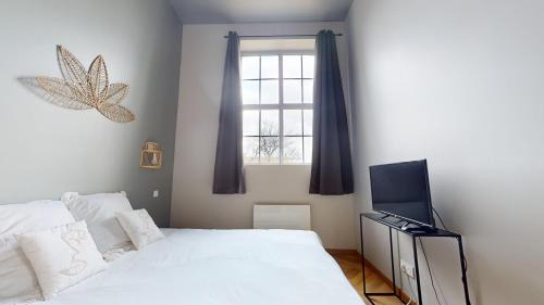 Paroisse Notre-Dame Apartment | Le porte plume