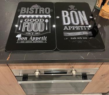 Angomont House | Le pré des noisettes