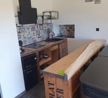 Saint-Hilaire-Cottes House | Le pré en bulles