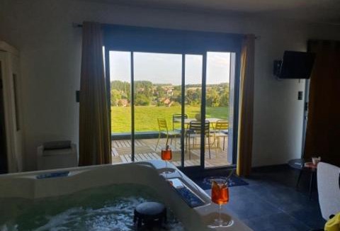 Saint-Hilaire-Cottes House | Le pré en bulles