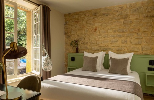 Costieres Hotel | Le Pré Galoffre