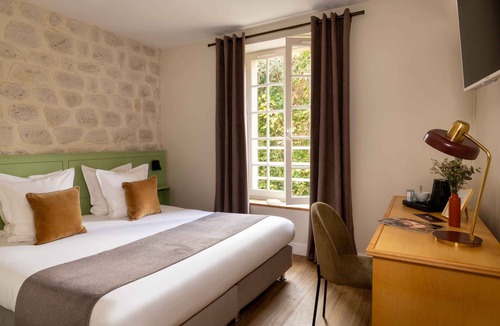 Costieres Hotel | Le Pré Galoffre