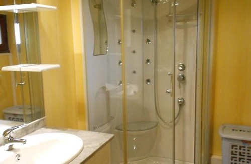 Bayard-sur-Marne House | Le Preia