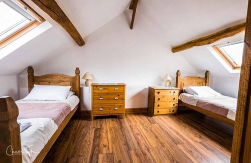 Capelle-les-Grands House | Le Pressior renovated barn