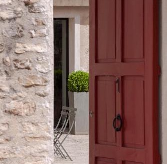 Thiveral-Grignon House | Le Presbytère de Thiverval