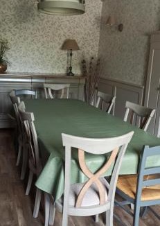 Bueil House | Le presbytère de Bueil - Gite 8 pers - 5 couchages