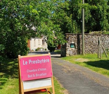 Saint-Romain Bed & Breakfast | Le Presbytère