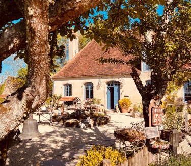 Leyrat Bed & Breakfast | Le Presbytere de Leyrat