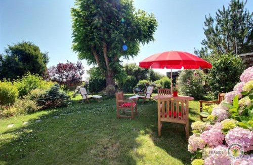 Plouaret House | Le presbytere