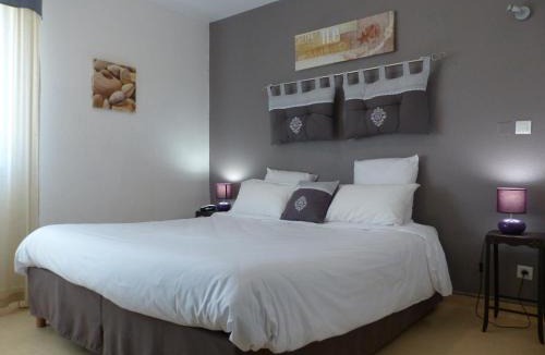 Bellegarde Hotel | Le President-Gare Nimes Pont Du Gard