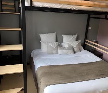 Bellegarde Hotel | Le President-Gare Nimes Pont Du Gard