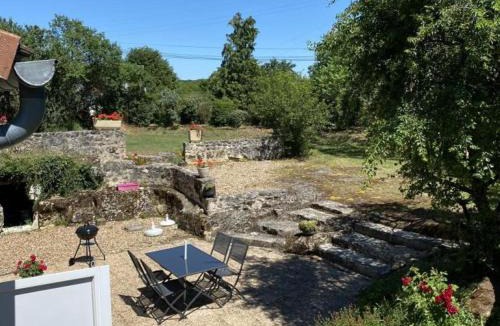 Saint-Epain House | Le Pressoir de Galisson: Gîte Authentique en Touraine avec Jardin et Wifi - FR-1-381-169