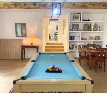 Livarot House | Le Pressoir du Château de Neuville - Piscine chauffée - Jeux - Forêt