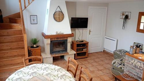 Cresseveuille House | Le Pressoir