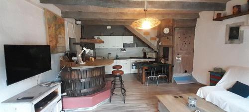 Saint-Julien-de-Coppel House | Le Pressoir