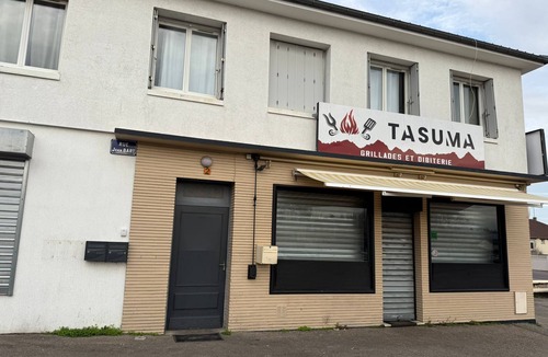 Evreux Apartment | Le prestige - Charming new T2 with terrace.