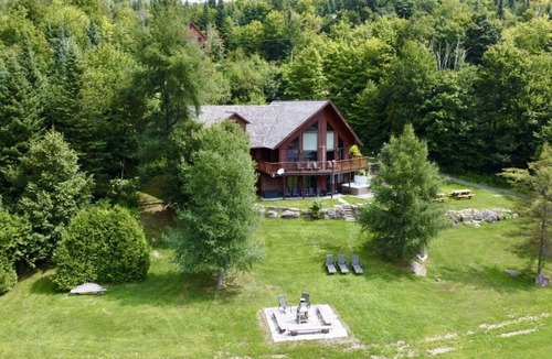 Saint-Faustin-Lac-Carre Ski Chalet | Le Prestigieux, Lake, Spa, Air, BBQ, Golf & Ski